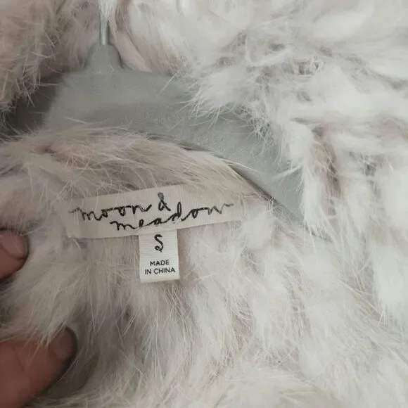 Moon & Meadow Rabbit Fur Ombre Vest Size Small - Picture 3 of 5